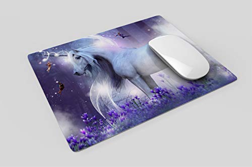 Yeuss Rectangular Antideslizante Unicornio Majestuoso Alfombrilla De Ratón Tres Pequeñas Hadas Mágicamente Brillan. Están Rodeados Flores Y Bosques Púrpuras. Decoración Computadora Escritorio