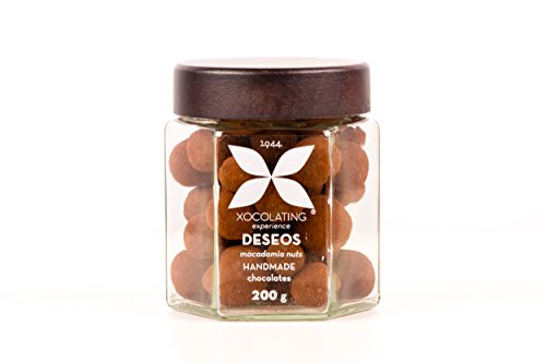 1944 XOCOLATING - Deseos de Macadamia tostada recubierta de cobertura de chocolate blanco y a su vez recubierta con cacao en polvo. Fabricados artesanalmente. 200gr