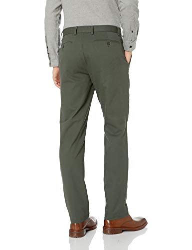 Amazon Essentials – Pantalón chino sin pinzas en la parte delantera, resistente a las arrugas, de corte recto para hombre, Verde (Olive), 31W x 34L