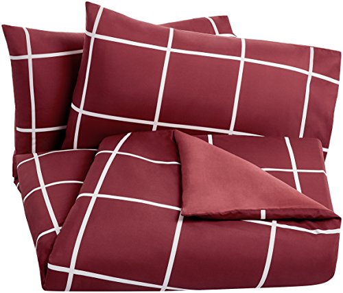 AmazonBasics - Juego de funda nórdica de microfibra ligera de microfibra, 200 x 200 cm, Burdeos a cuadros (Burgundy Simple Plaid)