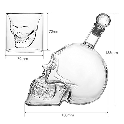 Amzdeal Cráneo de Cristal Calavera Botella - 700ml Botella de Vino y 6x75ml Vaso de Whisky, Transparente y Gran Permeabilidad a la Luz y Capilidad Moderado