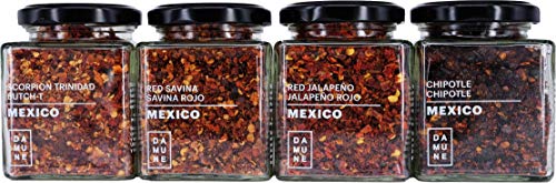 DAMUNE Chiles en Escamas: Jalapeño Rojo Escamas - 80 g, Chipotle Escamas - 80 g, Habanero Red Savina Escamas - 50 g y Habanero Scoprion Trinidad Escamasn - 60 g