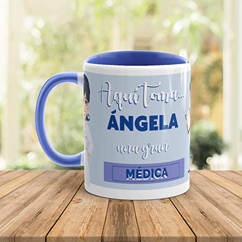 Kembilove Taza de Café de la Mejor Médica del Mundo Personalizada con el Nombre – Taza de Desayuno para la Oficina – Taza de Café y Té para Profesionales – Taza de Cerámica Impresa para Médicas