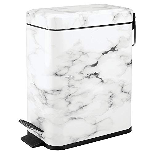 mDesign Cubo de Basura Rectangular de 5 litros – Compacto contenedor de residuos con Cubo Interior para Oficina, baño o Dormitorio – Moderna Papelera de plástico y Metal – Color mármol