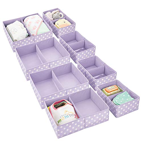 mDesign Juego de 8 Cajas para Guardar Ropa en 2 tamaños – Organizador de Armario con 2 apartados para Cuarto Infantil – Cajas organizadoras de Fibra sintética con Bonitos Lunares – Lila Claro/Blanco