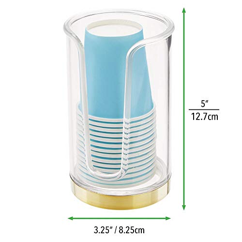 mDesign Soporte para vasos de usar y tirar – Dispensadores de vasos para agua y enjuague bucal – Portavasos con 14 vasos incluidos para la higiene bucal – transparente y latón