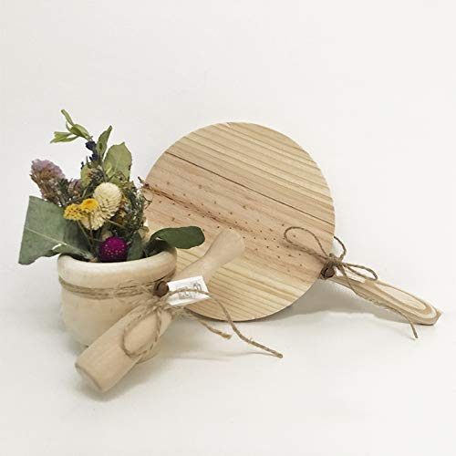 MENAJE COCINA REGALO ESPECIAL. Menaje madera ecológico. Pack regalo con flores menaje cocina. Utensilios cocina madera. Mortero, tabla madera redonda y rodillo.