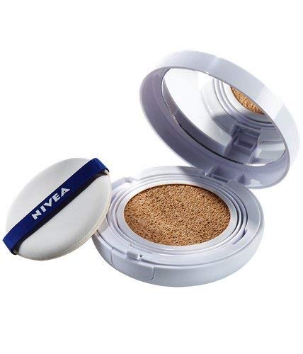 NIVEA Q10 3en1 Cushion, Perfeccionador Facial Hidratante y Antiedad con Protector Facial, Tono 02 Medio - 15 gr