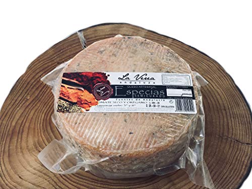 Queso Artesano Especias 1Kg. Marca La Verea Andaluza. Totalmente Natural. Elaborado artesanalmente con leche pasteurizada de ganadería local. (Tomate Seco y Orégano)