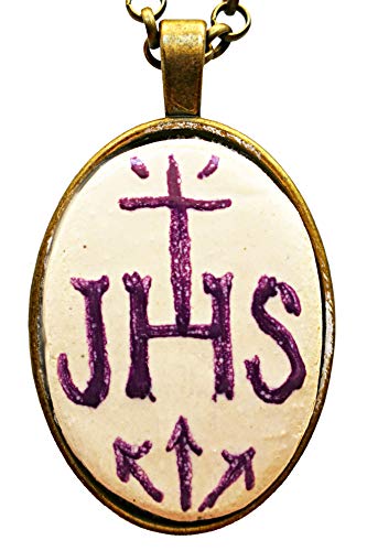 Santet Artesanía Medalla con Las siglas de Jesucristo pintadas a Mano sobre Loza