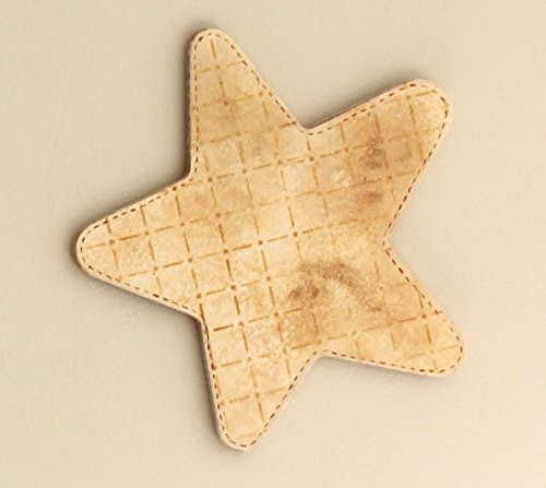 Siluetas estrellas (juego 3 unidades), en DM para pintar. Tamaño pequeño. Medidas (ancho/alto): 7,5 * 8 cm.