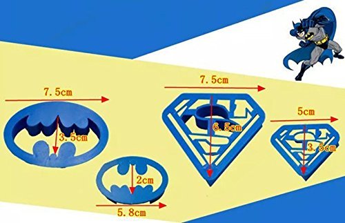 Anokay 4 pcs Set de Moldes Galletas de Superhéroes Superman y Batman para Niños- Cortapastas Bebé para Frutas Cortador Repostería para Decoración DIY de Tartas Postres Cookies Fondant Horno y Pan