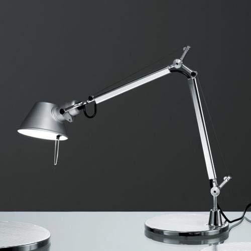 Artemide Tolomeo Micro Lámpara de mesa con base de aluminio