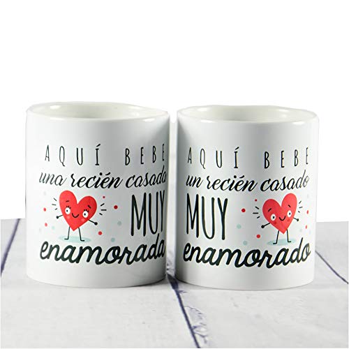 Calledelregalo Regalo para una Pareja de recién Casados: Pack de Tazas 'Aquí Bebe un recién Casado Muy Enamorado' y 'Aquí Bebe una recién Casada Muy Enamorada'