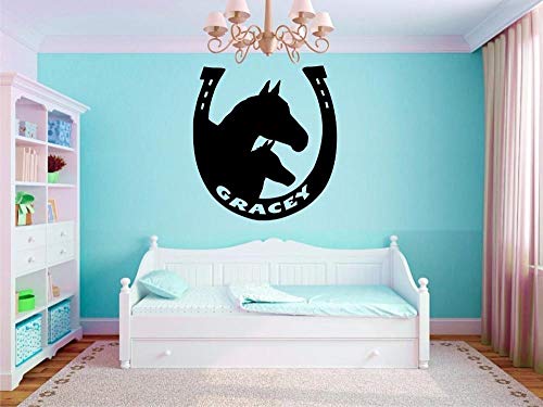 cooldearydm Nombre personalizado personalizado en vinilo de herradura y caballo adhesivo de pared decoración de dormitorio de guardería infantil que elija el nombre y el color