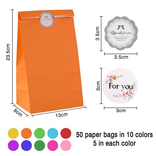 IZSUZEE,Bolsas de Regalo, 50 Hojas de Dolsas de Papel Kraft de 10 Colores con Adhesivos, Color Sólido,Bolsas Chuches,Adecuado Para Fiestas de Cumpleaños Infantiles, Regalos de Pascua,Bodas,Multicolor