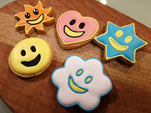 JOKUMO Juego de Sonrisas de Cortadores de Galleta - 6 Piezas de Acero Inoxidable de Alto grado 430 - Círculo, Sol, Flor, Hexágono, Estrella y Corazón