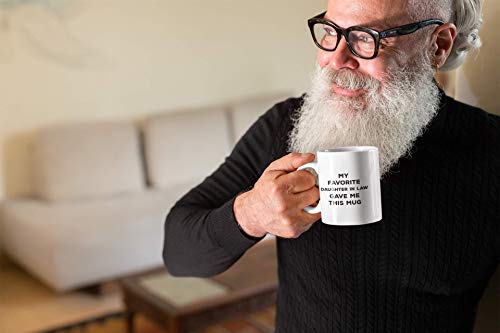 MQJJ Mi nuera favorita me dio esta taza - Cita sarcástica divertida y genial que dice Diseño de matrimonio familiar Idea de regalo gráfico para la madre de la nuera que se casó con su hijo, así que