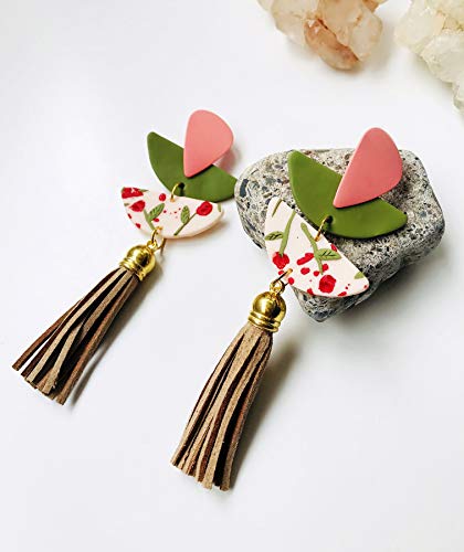 Pendientes Carlota Largo Colgante Floral para Mujer. Pendientes Vintage Clasicos Elegantes Original Artesanal Ariclla Polimerica verde Oliva con flecos Piel Sintética Ocre