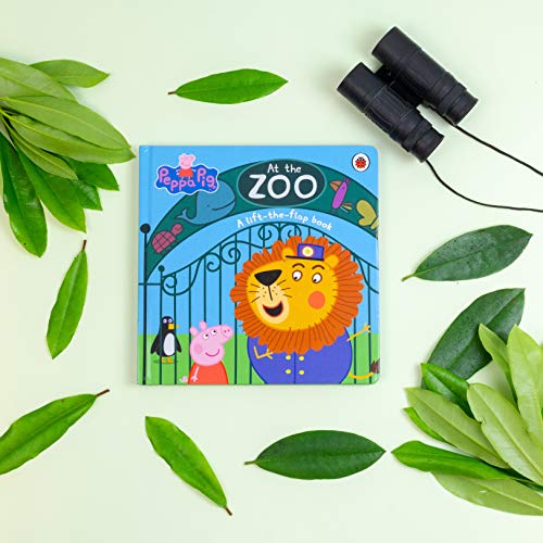 Peppa Pig. At The Zoo. A Lift The Flap Book (Peppa Pig Lift the Flap Book)